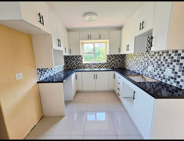 3 BEDROOM APARTMENT FOR SALE IN MORNINGSIDE